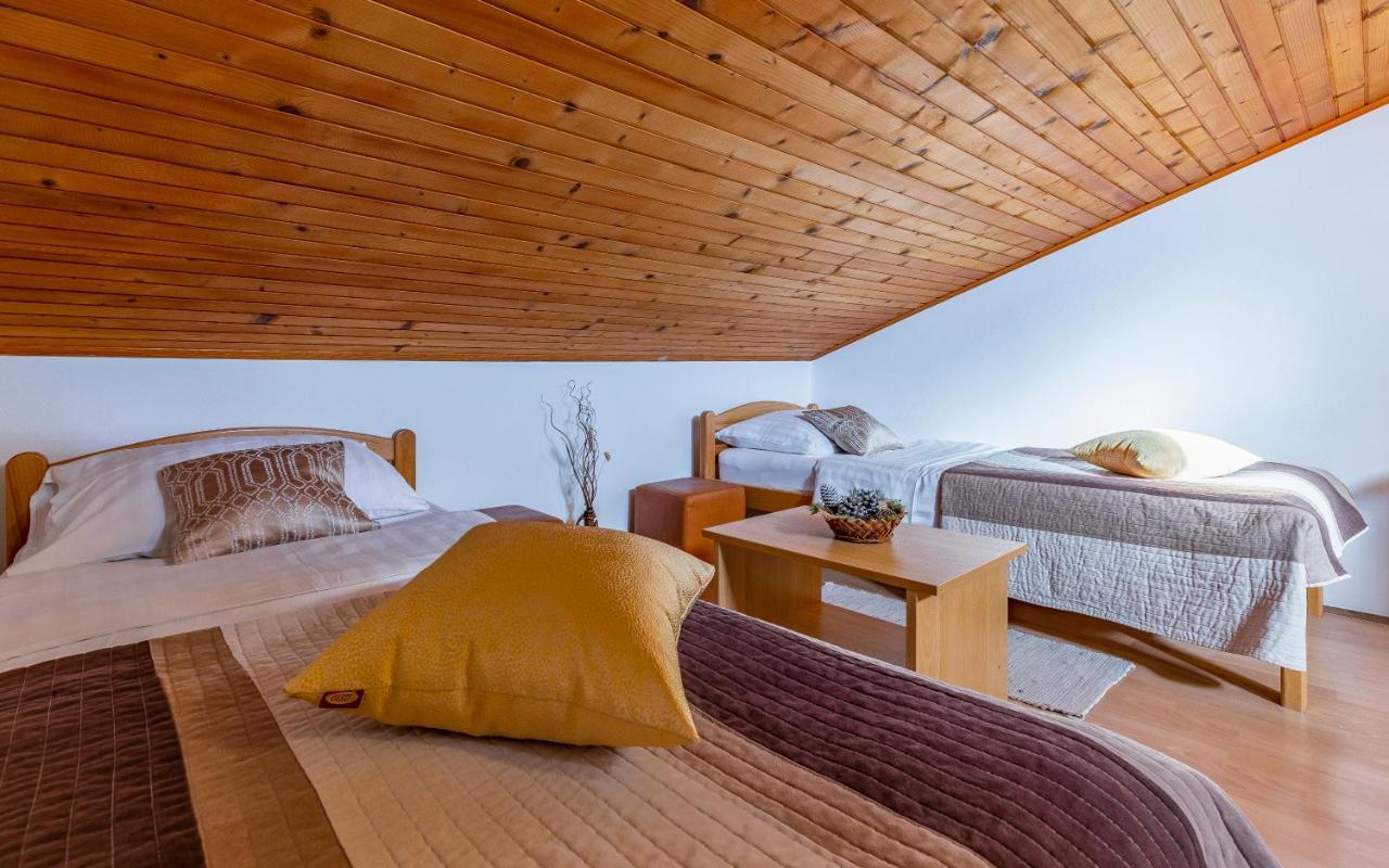 Holiday home Sweet House With Free Parking Pula