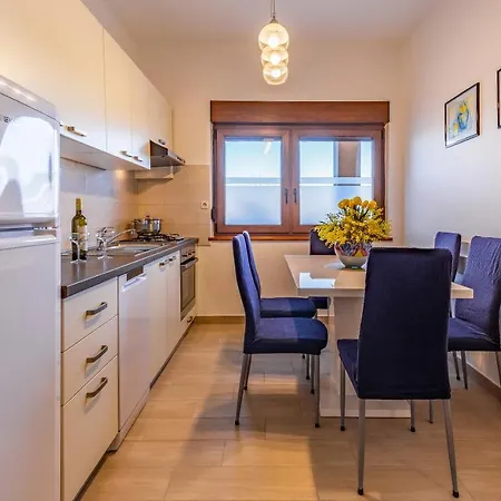Villa Sweet House With Free Parking Pula Exterior foto